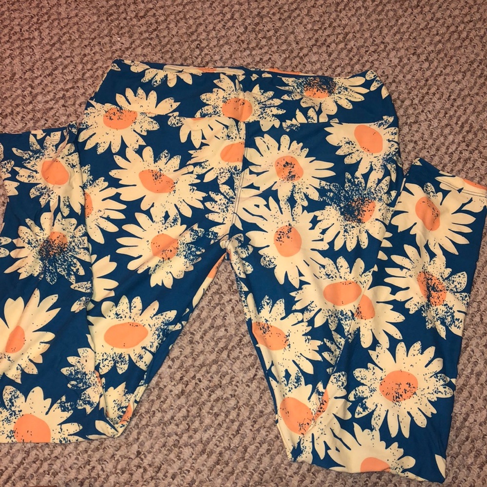LuLaRoe leggings tall & curvy